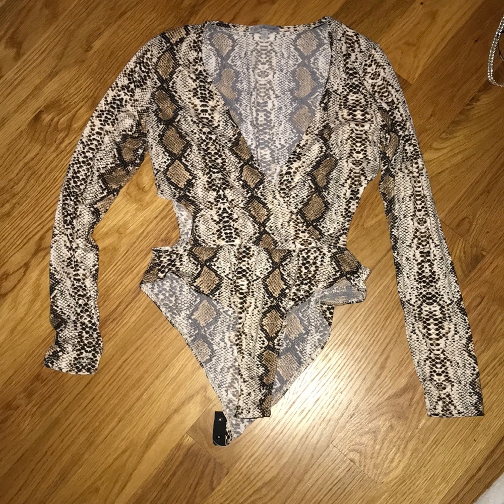NWOT Snakeskin Body Suit